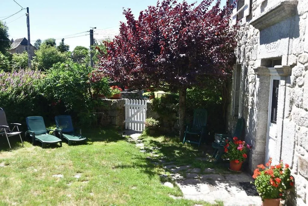 Tatil Evi Maison Paysanne, Proche Aubrac Huparlac Fransa