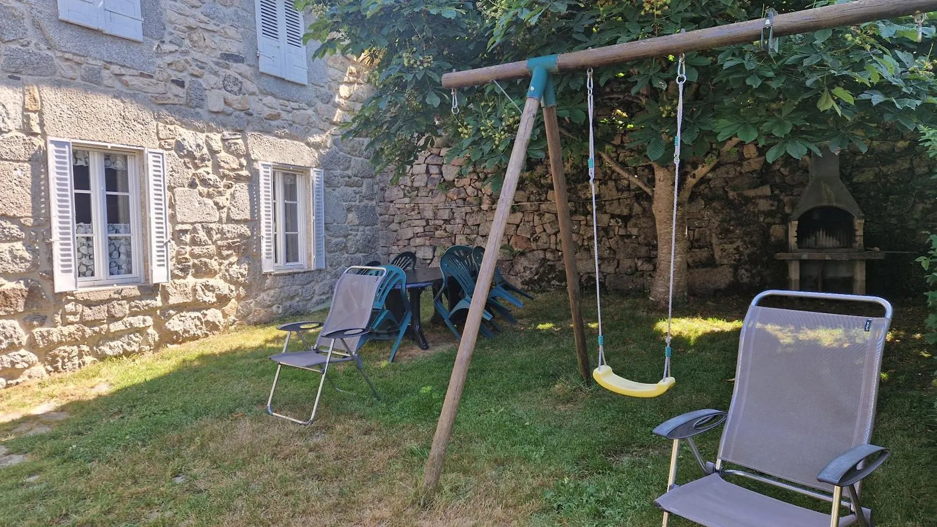 Maison Paysanne, Proche Aubrac Huparlac